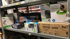 Lot 414  
            Edinburgh SR33 - Delivery Only 

                
QUANTITY OF PET PRODUCTS ITEMS TO INCLUDE INTERPET INTERNAL AQUARIUM FISH TANK FI...