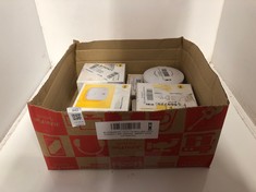 Lot 442  
            Edinburgh SR33 - Delivery Only 

                
6X ASSORTED TECH TO INCLUDE YALE CONNECT WIFI BRIDGE  SMART TECH.  [JPTE99761]: L...