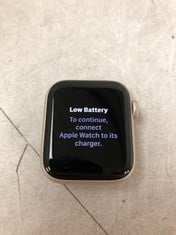 Lot 466  
            Edinburgh SR33 - Delivery Only 

                
APPLE WATCH SERIES SE2 40MM SMARTWATCH.  [JPTE99811]: LOCATION - E RACK