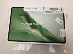 Lot 52  
            Edinburgh SR33 - Delivery Only 

                
HONOR MAGICPAD 2 12.3" 256GB TABLET WITH WIFI (ORIGINAL RRP - £399).  [JPTE96145]...