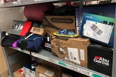 Lot 593  
            Edinburgh SR33 - Delivery Only 
                
QUANTITY OF SPORTS & EXERCISE ITEMS TO INCLUDE ZOGGS SUPER SEAL SWIMMING GOGGLES,...