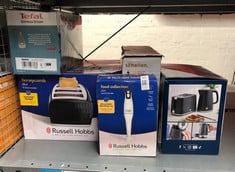 Lot 613  
            Edinburgh SR33 - Delivery Only 

                
QUANTITY OF KITCHEN & APPLIANCES ITEMS TO INCLUDE SWAN SK14611GRY WINDSOR RAPID B...