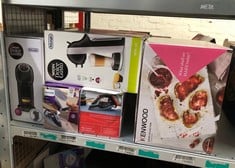 Lot 643  
            Edinburgh SR33 - Delivery Only 

                
QUANTITY OF KITCHEN & APPLIANCES ITEMS TO INCLUDE KENWOOD DAWN TOASTER, 4 SLOT TO...