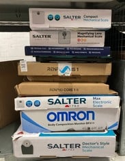 Lot 686  
            Edinburgh SR33 - Delivery Only 

                
QUANTITY OF HEALTH & BEAUTY ITEMS TO INCLUDE SALTER MECHANICAL BATHROOM SCALE – A...