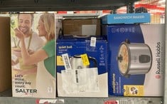 Lot 691  
            Edinburgh SR33 - Delivery Only 

                
QUANTITY OF KITCHEN & APPLIANCES ITEMS TO INCLUDE RUSSELL HOBBS BRUSHED STAINLESS...