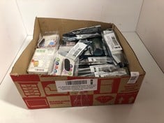 Lot 742  
            Edinburgh SR33 - Delivery Only 

                
X27 ASSORTED SMARTWATCHES TO INCLUDE  TO INCLUDE TIKKERS ACTIVITY TRACKER SMARTWA...