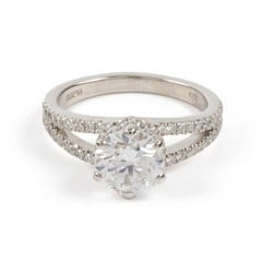 Lot 10  
            Nottingham Luxury Room - Delivery Only 

                
Platinum 950 1.54ct Laboratory Grown Round Brilliant-cut Diamond Centre Stone wit...