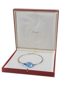 Lot 130  
            Nottingham Luxury Room - Delivery Only 

                
Baccarat Silver Blue Crystal Choker Necklace, 42cm, 100.4g. In Original Box. (VAT...