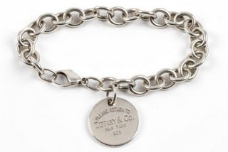 Lot 131  
            Nottingham Luxury Room - Delivery Only 

                
Tiffany & Co. Please Return to New York Bracelet, 21cm, 35.3g (VAT Only Payable o...
