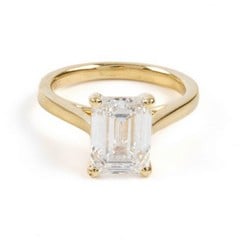 Lot 15  
            Nottingham Luxury Room - Delivery Only 

                
18ct Yellow Gold 3.00ct Laboratory Grown Emerald-cut Diamond Ring, Size K½, 5g. C...