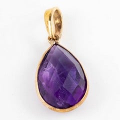 Lot 162  
            Nottingham Luxury Room - Delivery Only 

                
9K Yellow Amethyst Faceted Pear-cut Pendant, 2.5x1cm, 2g