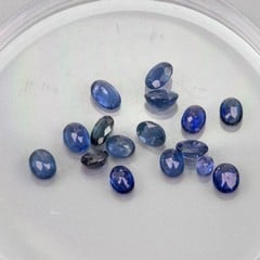 Lot 195  
            Nottingham Luxury Room - Delivery Only 

                
3.43ct Sapphire Faceted Oval-cut Parcel of Gemstones, 4x3mm