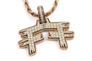 Lot 34  
            Nottingham Luxury Room - Delivery Only 

                
9ct Rose Gold Diamond Fancy Pendant, 3.5x3cm and Rope Chain, 56cm, total weight 2...