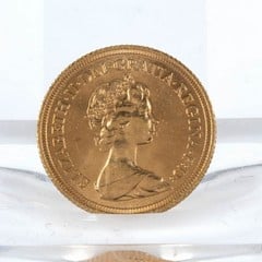 Lot 26  
            Nottingham Luxury Room - Delivery Only 

                
22ct Gold 1979 Queen Elizabeth II Full Sovereign Coin (VAT Only Payable on Buyers...