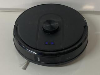 Lot 112  
            Birmingham Tech  - Parcel Delivery Only 

                
CLEANOVA W11 ROBOT HOOVER (ORIGINAL RRP - £265) IN BLACK. (CHARGING STATION) [JPT...