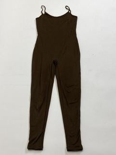 Lot 102  
            Birmingham Premium - Parcel Delivery Only 

                
BUMPSUIT BROWN ONE-PIECE SLEEVELESS JUMPSUIT (SIZE XS) ORIGINAL RRP £130