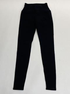 Lot 110  
            Birmingham Premium - Parcel Delivery Only 

                
ALO YOGA HIGH WAIST AIRBRUSH LEGGING (SIZE XS) ORIGINAL RRP £118