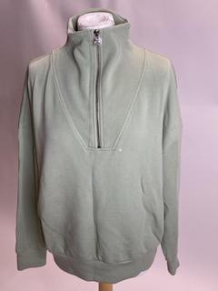Lot 111  
            Birmingham Premium - Parcel Delivery Only 

                
VARLEY DOUBLE SOFT HAWLEY HALF ZIP SWEAT (SIZE M) COLOUR (SNOW SAGE) ORIGINAL RRP...