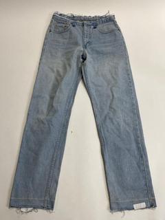 Lot 112  
            Birmingham Premium - Parcel Delivery Only 

                
DENIM JEAN VINTAGE NO WAISTBAND JEANS (SIZE XS) ORIGINAL RRP £175