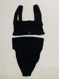 Lot 130  
            Birmingham Premium - Parcel Delivery Only 
                
HUNZA G LONDON BIKINI SUIT (ONE SIZE ) AND WHITE SLIP DRESS TOTAL ORIGINAL RRP £190