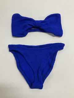 Lot 131  
            Birmingham Premium - Parcel Delivery Only 
                
HUNZA G LONDON BLUE BIKINI SUIT (ONE SIZE) ORIGINAL RRP £175
