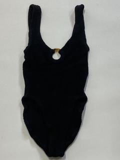 Lot 164  
            Birmingham Premium - Parcel Delivery Only 

                
HUNZA G LONDON ONE PIECE SWIMSUIT (ONE SIZE) ORIGINAL RRP £175