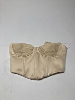Lot 227  
            Birmingham Premium - Parcel Delivery Only 

                
2 X HOUSE"CB REGULAR BARDOT CORSET IVORY (L AND M) TOTAL ORIGINAL RRP £116