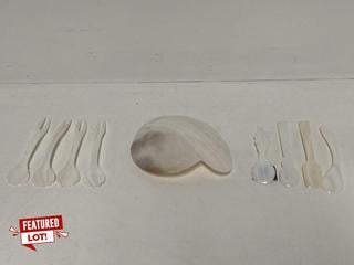 Lot 269  
            Birmingham Premium - Parcel Delivery Only 

                
QUANTITY OF ITEMS TO INCLUDE GOHAR WORLD PICK SET MOTHER OF PEARL TOTAL ORIGINAL ...