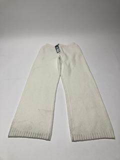 Lot 27  
            Birmingham Premium - Parcel Delivery Only 

                
THE COUTURE CLUB FLUFFY EMBLEM EMBROIDERED JOGGER(SIZE M) COLOUR (OFF WHITE)