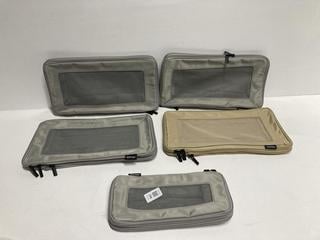 Lot 294  
            Birmingham Premium - Parcel Delivery Only 

                
5 X BAGS TO INCLUDE MONOS COMPRESSIBLE PACKING TUBES TOTAL ORIGINAL RRP £120