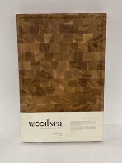 Lot 308  
            Birmingham Premium - Parcel Delivery Only 

                
WOODSEA WOODSTONE ASH CHOPPING BOARDS ORIGINAL RRP £120