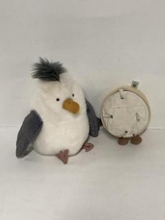 Lot 318  
            Birmingham Premium - Parcel Delivery Only 

                
JELLYCAT LONDON AMAZEABLE CAMEMBERT AND JELLYCAT CHIP SEAGULL TOYS