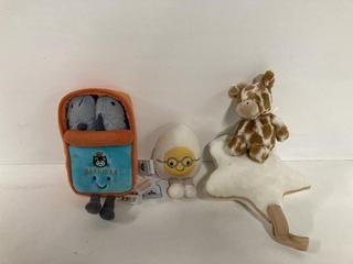 Lot 320  
            Birmingham Premium - Parcel Delivery Only 

                
3 X JELLYCAT TOYS TO INCLUDE BASHFUL GIRAFFE