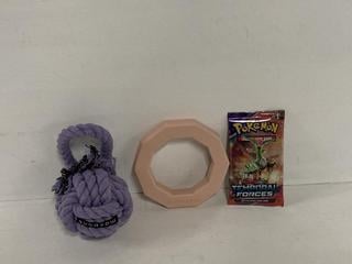 Lot 321  
            Birmingham Premium - Parcel Delivery Only 

                
3 X TOYS TO INCLUDE POKEMON TEMPORAL FORCES CARDS
