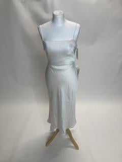 Lot 34  
            Birmingham Premium - Parcel Delivery Only 
                
JENNY YOO COLLECTION MIDI DRESS (SIZE 2) ORIGINAL RRP £315