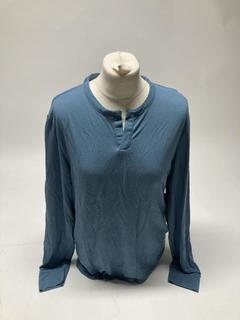 Lot 98  
            Birmingham Premium - Parcel Delivery Only 
                
CALVIN KLEIN FULL SLEEVE T-SHIRT (SIZE M) COLOUR (DECK GRAY)