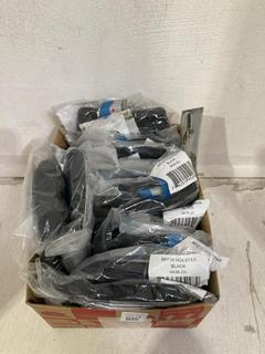 Lot 1021  
            Birmingham SR107 - Parcel Delivery Only 
                
BOX OF ITEMS TO INCLUDE KAVU BREW HOLSTER BLACK