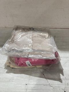 Lot 1061  
            Birmingham SR107 - Parcel Delivery Only 

                
2X ITEMS TO INCLUDE JAMIE ONE SHOULDER GOWN (ORIGINAL RRP £265)