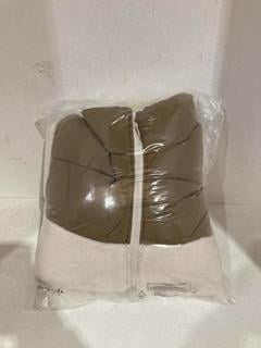 Lot 1116  
            Birmingham SR107 - Parcel Delivery Only 

                
THE JOGGER CONCEPT JACKET BRMU SIZE MEDIUM