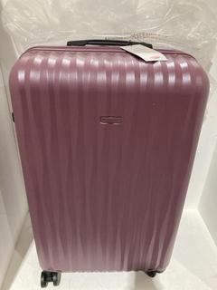 Lot 1130  
            Birmingham SR107 - Parcel Delivery Only 

                
JOHN LEWIS AND PARTNERS RIMINI 8 WHEELED LARGE SUITCASE