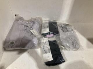 Lot 1139  
            Birmingham SR107 - Parcel Delivery Only 

                
BOX OF ITEMS TO INCLUDE JOHN LEWIS AND PARTNERS BIKINI BRIEFS