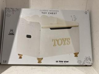 Lot 1158  
            Birmingham SR107 - Parcel Delivery Only 

                
CLASSIC WOODEN TOY CHEST 3-6 YEARS