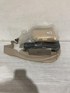 Lot 1201  
            Birmingham SR107 - Parcel Delivery Only 

                
4X ITEMS TO INLCUDE LOLA PORTABLE MASSAGE DEVICE