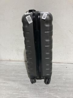 Lot 1231  
            Birmingham SR107 - Parcel Delivery Only 

                
JOHN LEWIS & PARTNERS GREY HARDSIDE SUITCASE