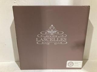 Lot 1250  
            Birmingham SR107 - Parcel Delivery Only 

                
JOHN LEWIS & PARTNERS ROGER LASCELLES LONDON WALL CLOCK