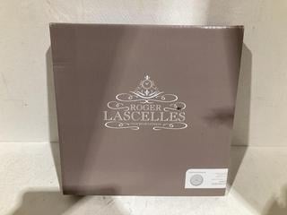 Lot 1251  
            Birmingham SR107 - Parcel Delivery Only 

                
JOHN LEWIS & PARTNERS ROGER LASCELLES LONDON WALL CLOCK