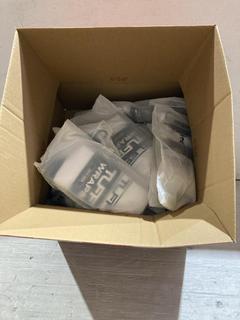 Lot 186  
            Birmingham SR107 - Parcel Delivery Only 
                
20 X TUFF CREW WRAPS SOCKS