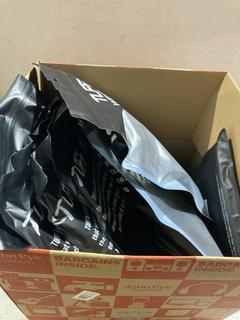 Lot 204  
            Birmingham SR107 - Parcel Delivery Only 

                
10 X TUFF DOUBLE PLY KNEE SLEEVES