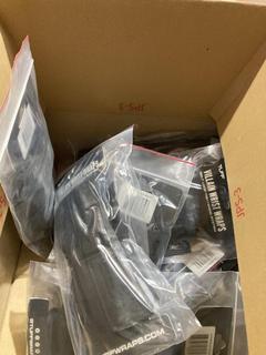 Lot 265  
            Birmingham SR107 - Parcel Delivery Only 
                
10 X TUFF VILLAIN WRIST WRAPS