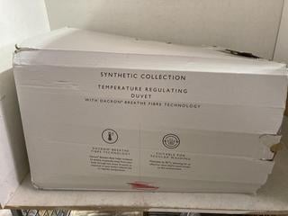 Lot 310  
            Birmingham SR107 - Parcel Delivery Only 

                
JOHN LEWIS & PARTNERS SYNTHETIC TEMPERATURE REGULATING DUVET